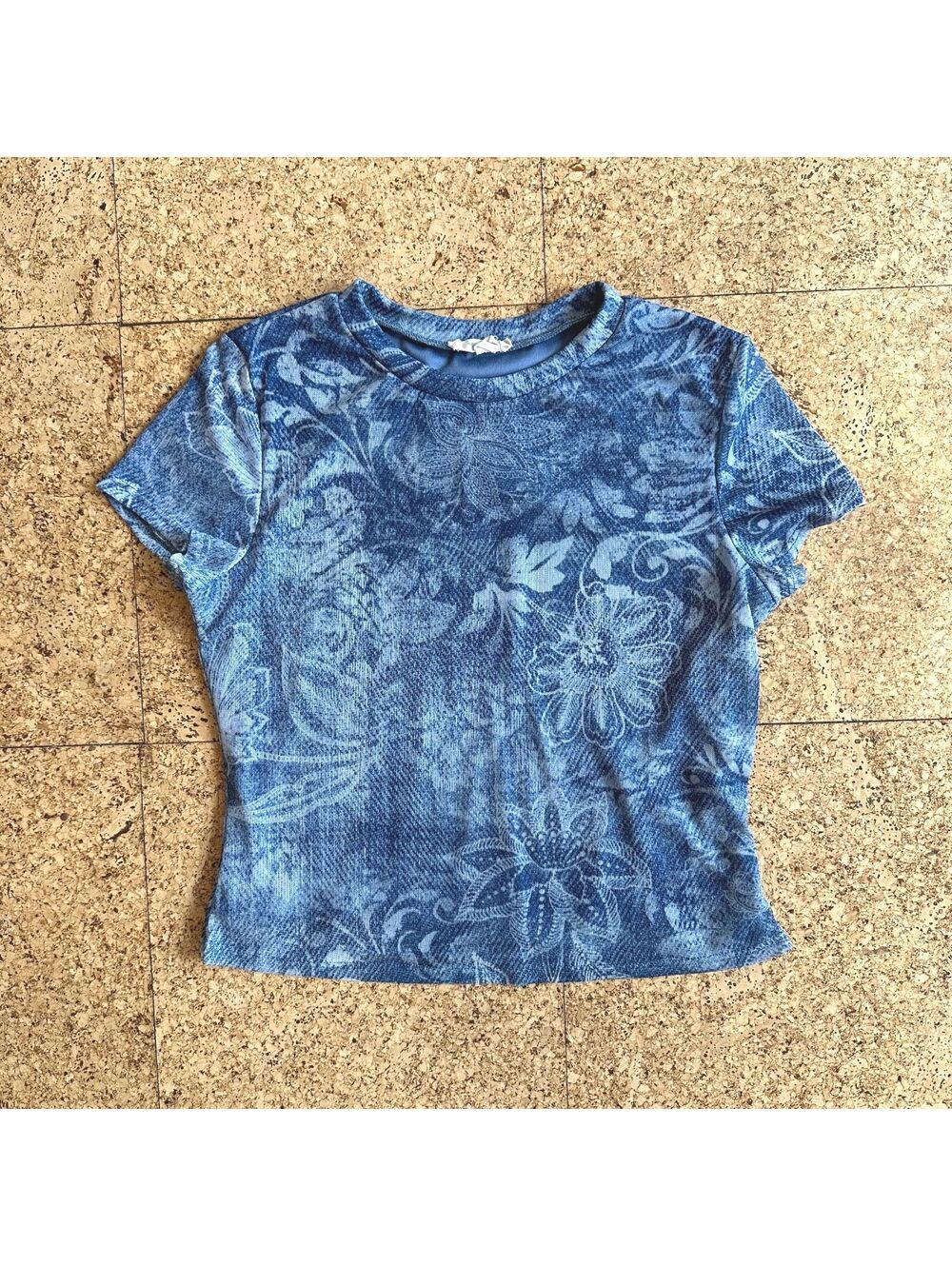 See You Monday Blue Floral Mesh Cropped Baby Tee Women's XL Runs Very Small